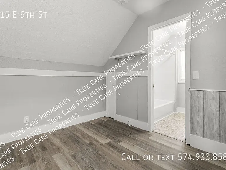 115 E 9th St — Photo 20