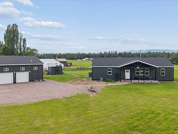 3rd image of 117 Bad Rock Dr