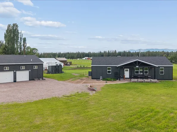 117 Bad Rock Dr, Columbia Falls, MT 59912