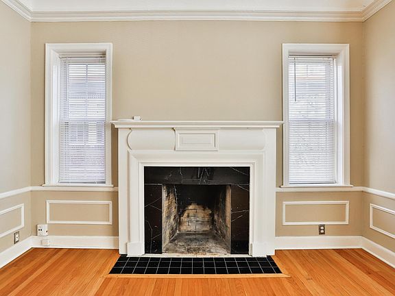 3rd image of 7545 Oxford Dr APT 3E