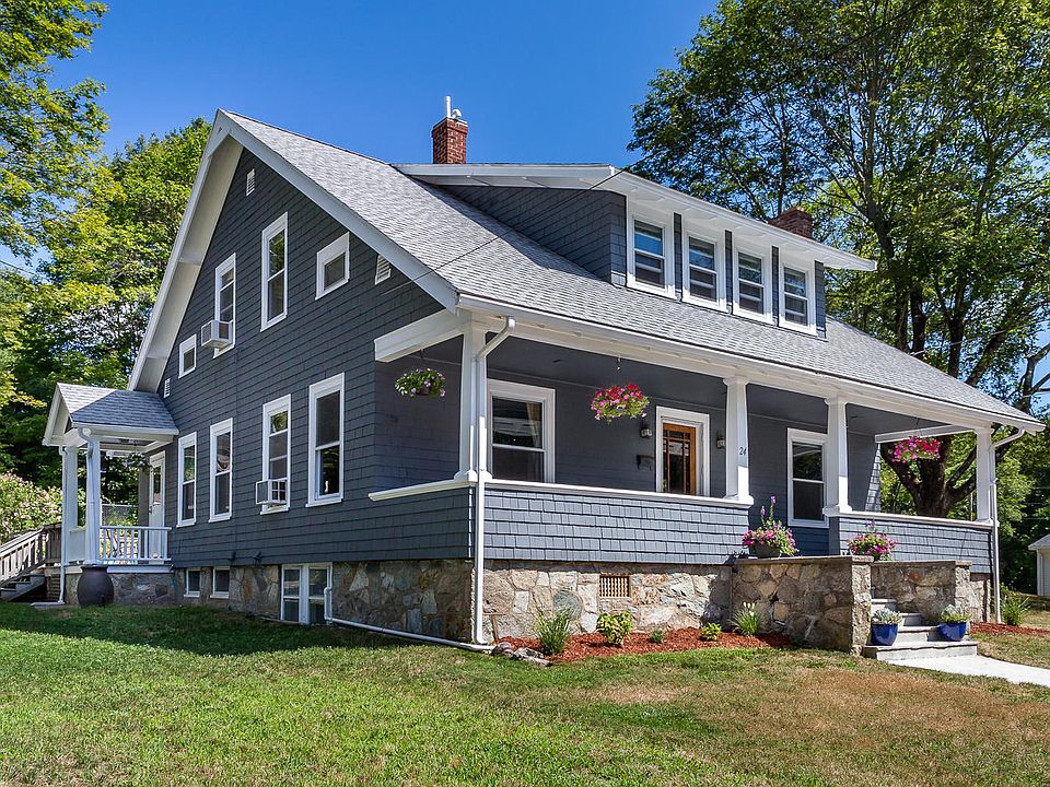 1st image of 24 Holmes St