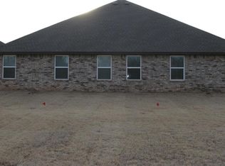 11601 Surrey Villas Ct, Yukon, OK 73099
