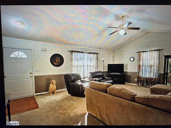 2nd image of 3 Willow Wood Ct