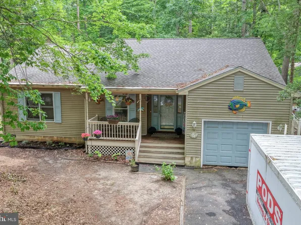 26 Burr Hill Dr, Ocean Pines, MD 21811