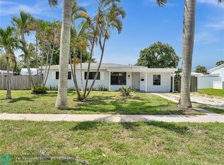 216 SW 9th Ct, Pompano Beach, FL 33060
