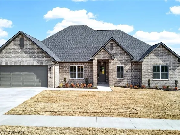 1100 Partridge Pl, Barling, AR 72923
