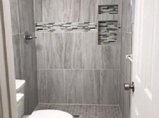 1703 NW 38th Dr, Gainesville, FL 32605