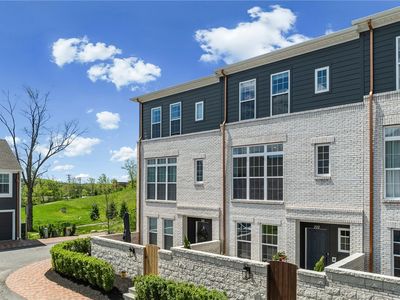 222 Limehouse Rd, Cranberry Township, PA, 16066