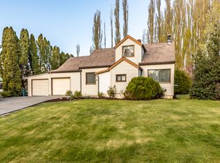 1716 Marine Dr, Bellingham, WA 98226