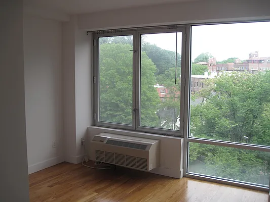 Rented by 18 REALTY | media 69