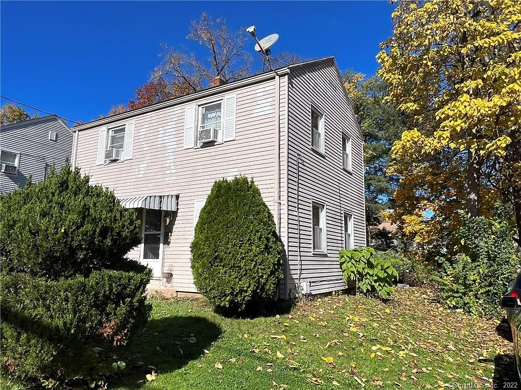 72 Boothbay St, Hartford, CT 06112 Zillow
