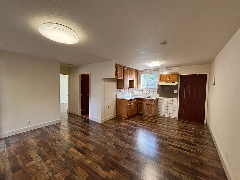 12646 N Ralston Ave — Photo 1