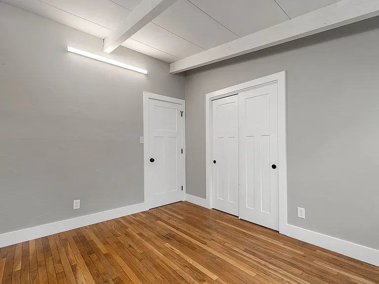 175 Pleasant St #3A — Photo 10