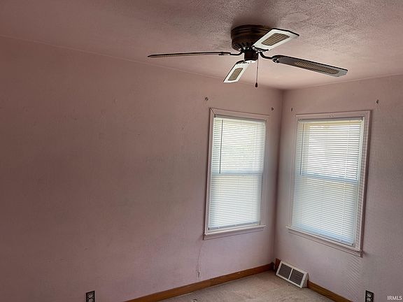 3rd image of 332 S Brook Ave