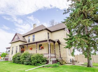 217 N 5th St, Watertown, WI 53094