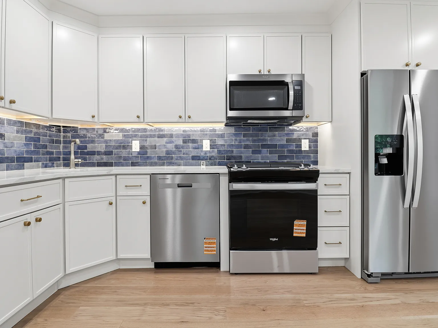 2 bed, 775 sqft, $2,800 — Photo 4