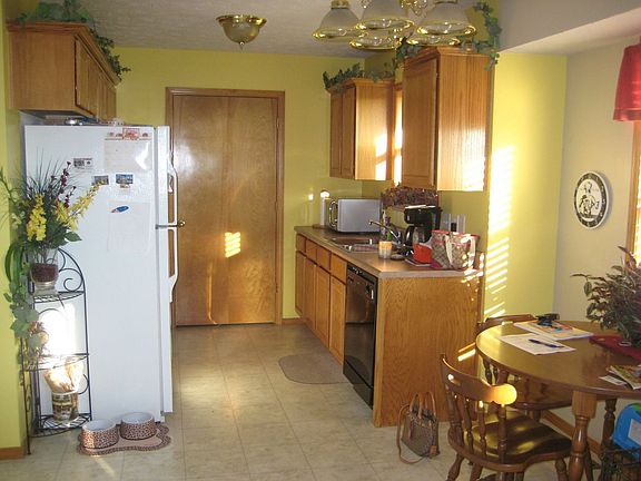 great kitchen area