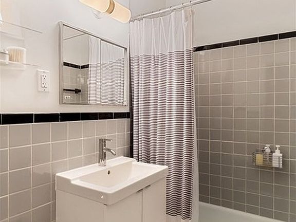 5th image of 22 W 14th St #3MN