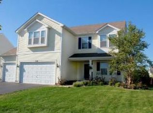 1054 Griffith Ave, Elburn, IL 60119