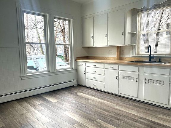 5th image of 6 Acorn St #A