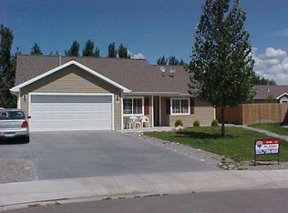 808 Mule Deer Ct, Montrose, CO 81401
