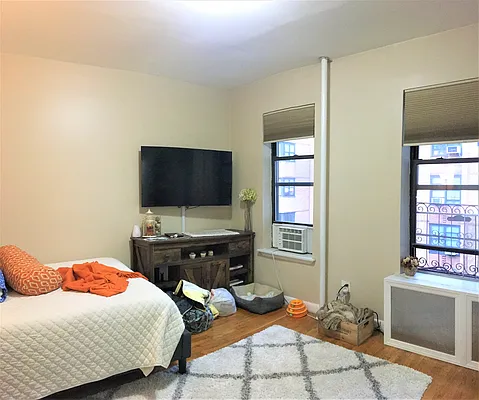 Rented by Charles Coutinho LLC | media 1