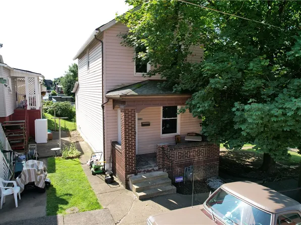 138 6th St, Midland, PA 15059