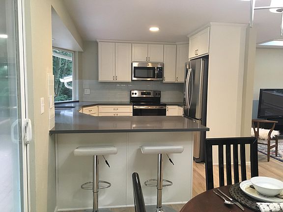 3rd image of 9595 NE Daniel Ct