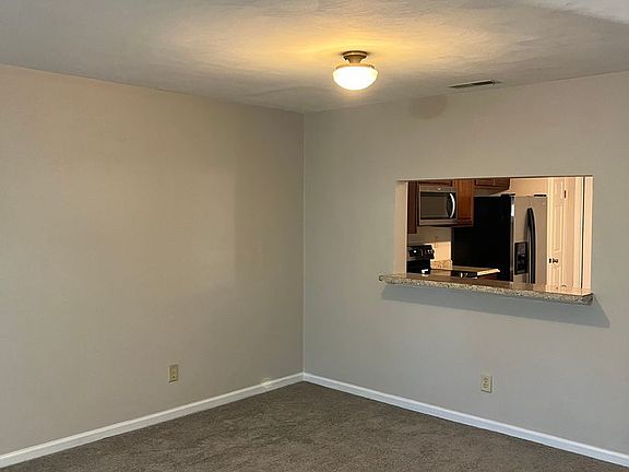 4th image of 1752 Alvena Ln