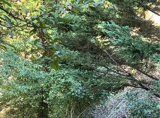 3814 Lower Falls Rd, Saint Albans, WV 25177