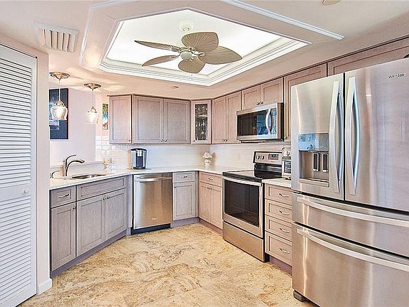 2nd image of 8800 S Ocean Dr #Penthouse 1403-0