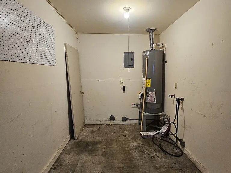 5150 Dawn Dr — Photo 14