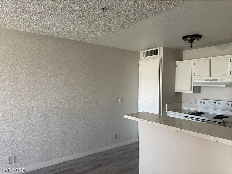 1381 E University Ave #312 — Photo 13