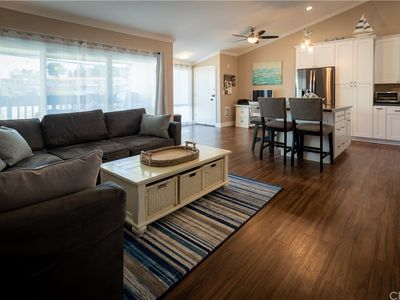 649 S Prospect Ave UNIT 204, Redondo Beach, CA, 90277