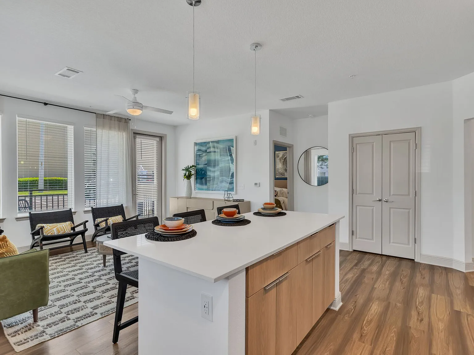 AVERE SOUTHSIDE QUARTER — Photo 4