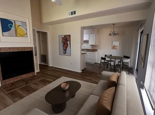 110 Peachtree Ct UNIT C, Kennedale, TX 76060