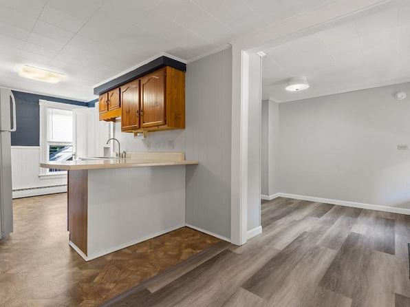 32 Patterson St APT 4