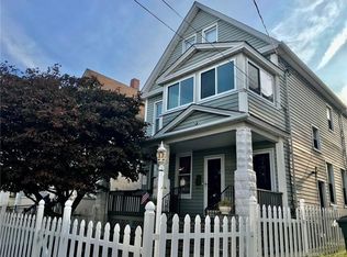 216 Hough Ave, Bridgeport, CT 06608