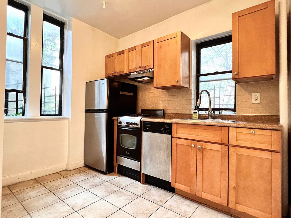 1st image of 301 W 105th St APT 4R