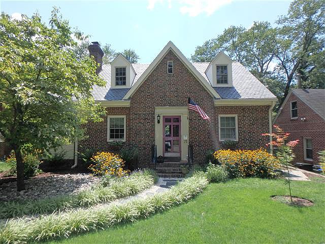 1st image of 4901 Bromley Ln
