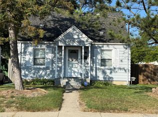 4812 Howe Rd, Wayne, MI 48184