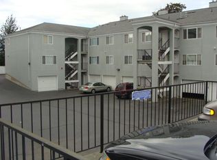 8585 Vinup Rd APT 102, Lynden, WA 98264