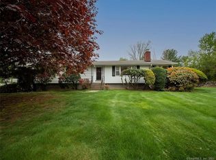 378 Clark Ln, Orange, CT 06477