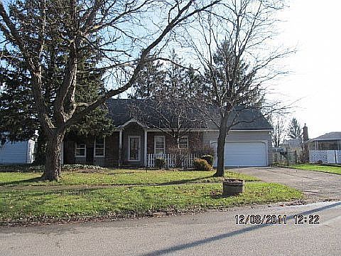 1st image of 411 Stafford Dr