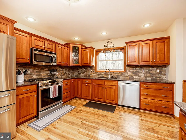 1212 Acacia Dr — Photo 26