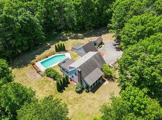 27 Davis St, Rutland, MA 01543