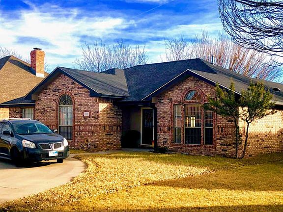 2nd image of 7203 Columbia Ln
