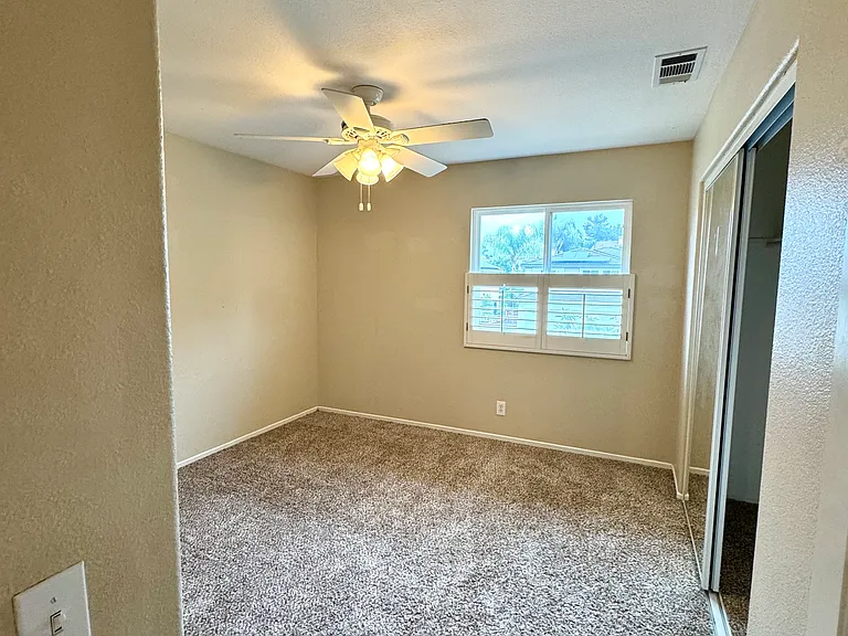 41235 Sea Island Ct — Photo 27