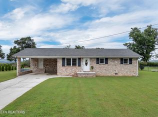 1157 Mountain View Dr, New Market, TN 37820