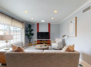 9089 Dewsbury Ave, San Diego, CA 92126
